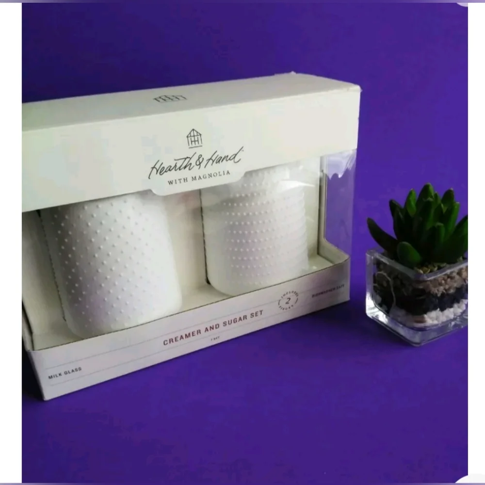 Hearth & Hand add touch